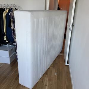 140cm IKEA Sultan säng/madrass