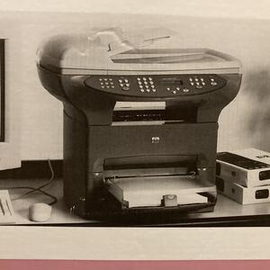 HP LaserJet 3330 mfp (trasig)
