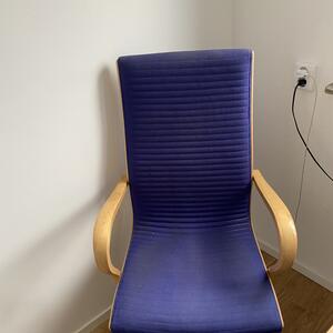 Kontorsstol bortskänkes