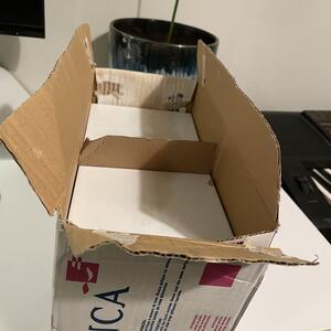 Låda med kakel 15*15