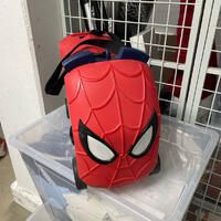 Spidermanväska på hjul