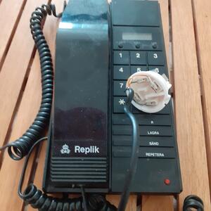 Televerket Replik telefon, utan "lock" på kontakten