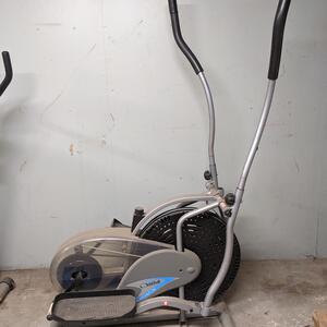 Crosstrainer