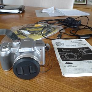 Panasonic Lumix DMC-FZ5