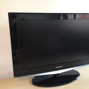 TV Samsung LCD 32