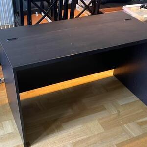 Ikea Bestå Skrivbord Mörkt Trä