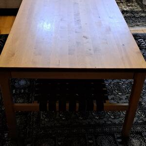 Vardagsrumsbord Hallum.