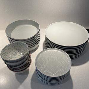 Porslin från Ikea och Systrarna Grene