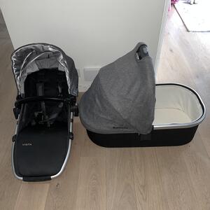 Ligg och sittdel barnvagn Uppababy Vista