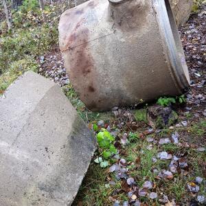 Tvåkammarbrunn i betong