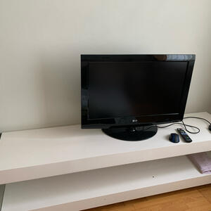 Tv bänk 