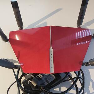 WiFi router D-Link DIR-890L