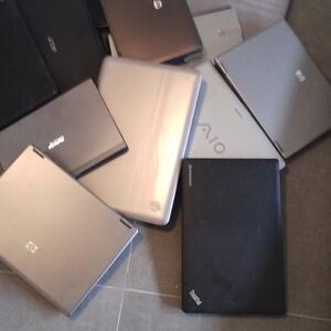 Gamla skrot laptops datorer