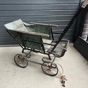 Barnvagn från 30-talet