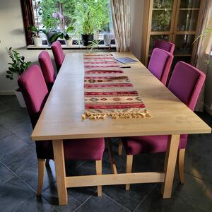 Dinning table + 6 chairs