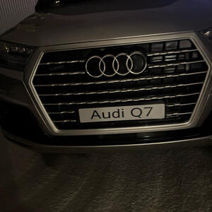 Audi q7 