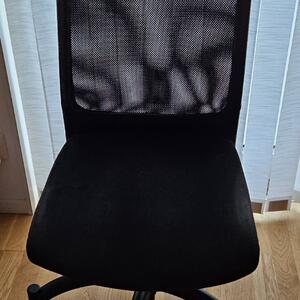 Kontorsstol bortskänkes