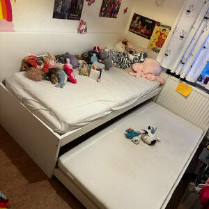 Ikea säng 90