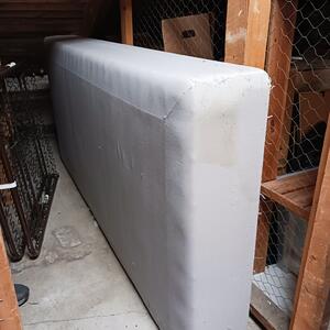 Säng 90×200 IKEA
