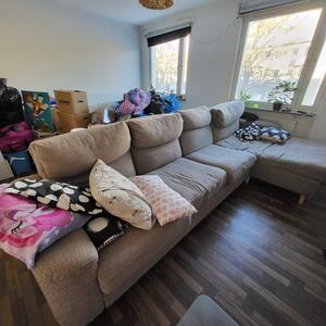 Soffa från Ikea bortskänkes pga flytt!