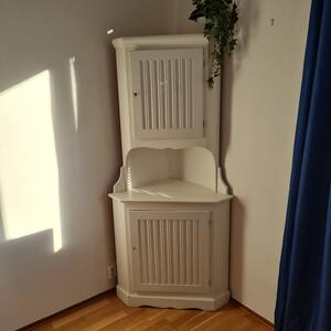Hörnskåp