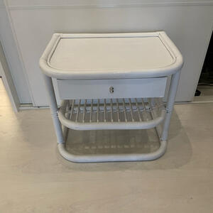Sängbord sidobord
