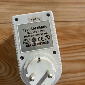 Jordfelsbrytare 10A IP 44