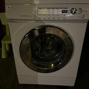 Tvättmaskin bortskänkes