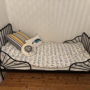 IKEA barnsäng Minnen