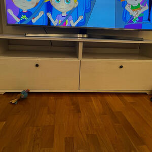 Tv bänk 