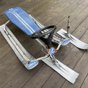 Snowracer