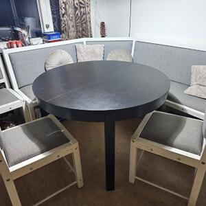 IKEA matbord bortskänkes