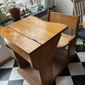 Skolbänk för barn