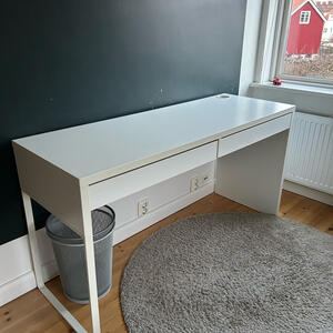 Skrivbord