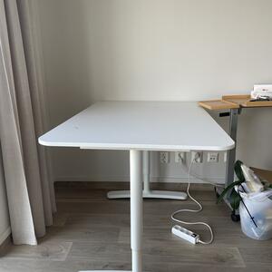 Skrivbord IKEA, lite använt