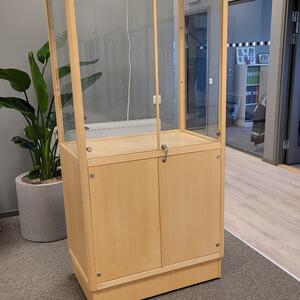 Vitrinskåp för kontor