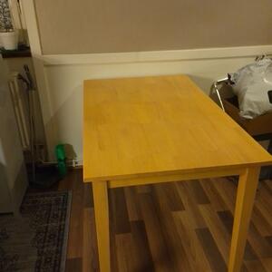 Köksbord