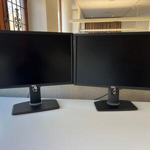 24" platta bordsdatorskärmar