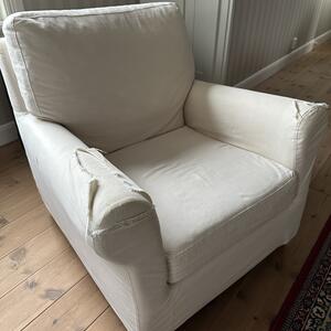 Fåtölj skänkes 