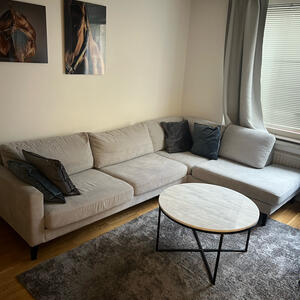Soffa bortskänkes senast 25/4