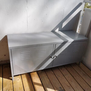 Ikea PS Metallskåp silver