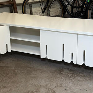 TV-bänk