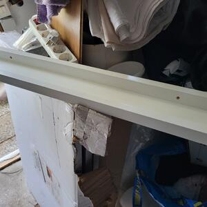 Fin vit Tavelhylla (70 cm)