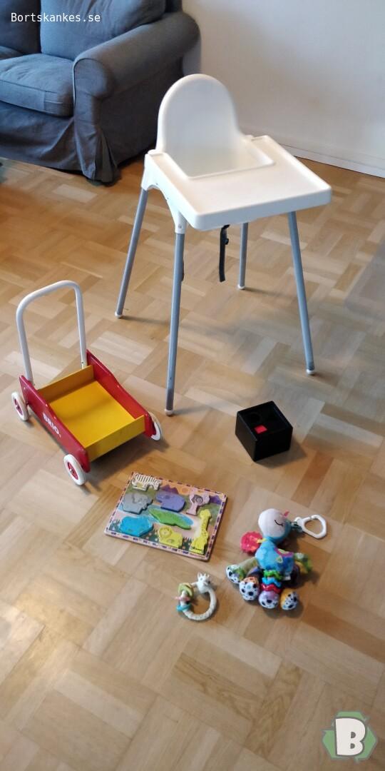 Barnstol, gåvagn, leksaker  på www.bortskankes.se